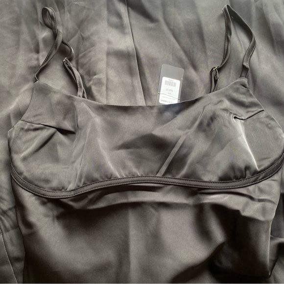 NEW Fashion Nova Black Satin Maxi Dress Small - Picture 3 of 4